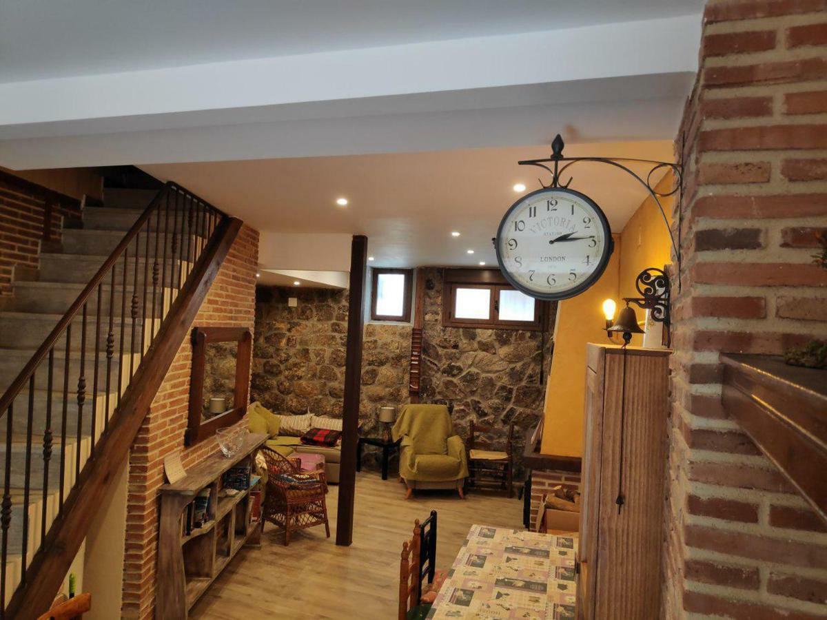 La Calleja Villarejo del Valle ภายนอก รูปภาพ